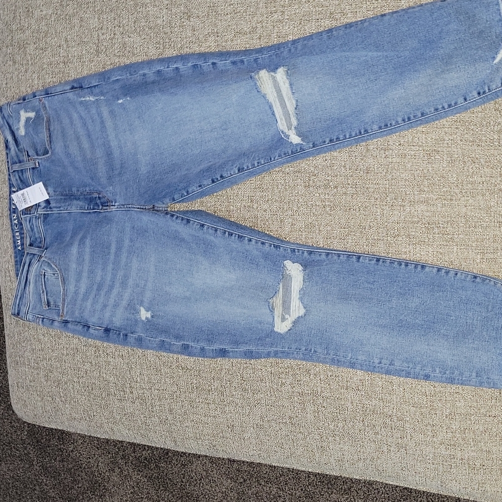 NEW AMERICAN EAGLE SZ 12X-SHORT HI-RISE SKINNY DISTRESSED